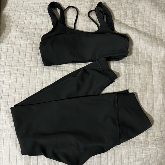 Lululemon Bra Size 8 and Leggings Size 6 Set Graphite Grey - Picture 6 of 6